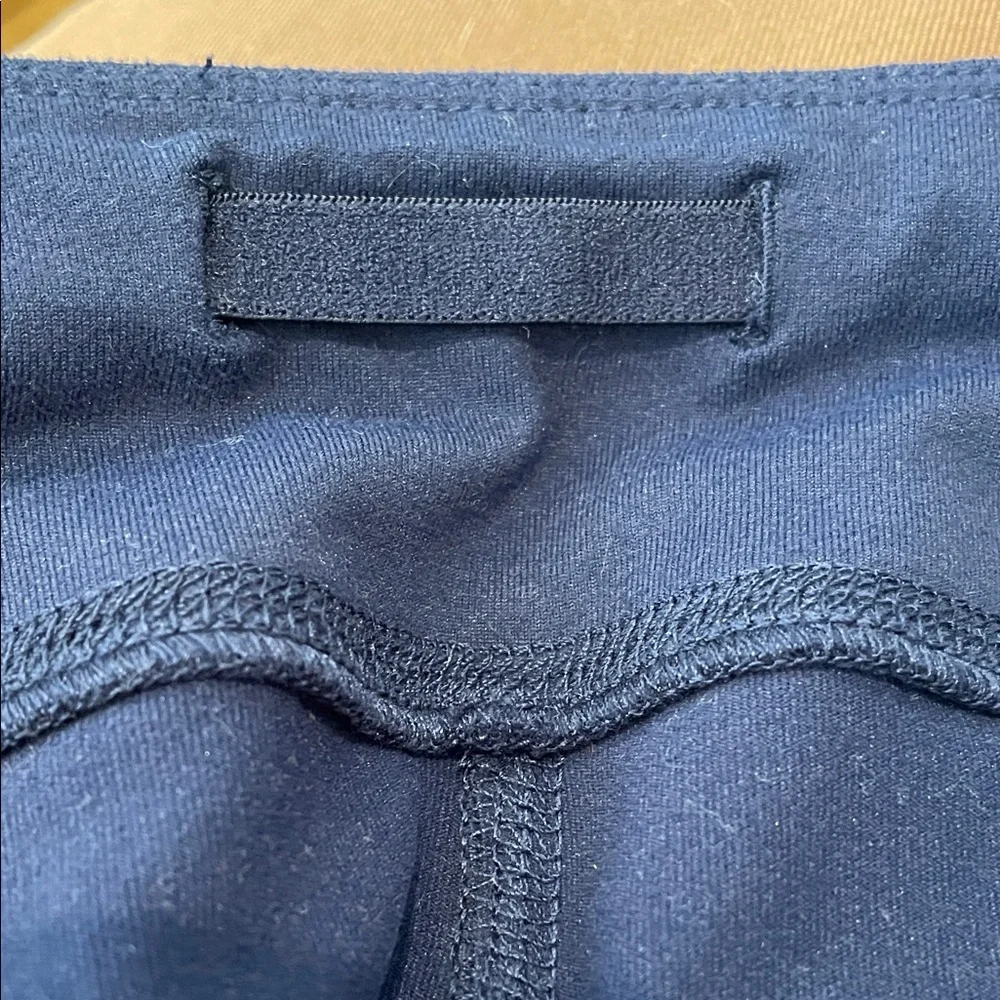 Lands' End Women's Active 5 Pocket Shorts Size L 14-16 - Picture 8 of 8
